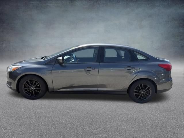 Used 2018 Ford Focus SE FWD image 10