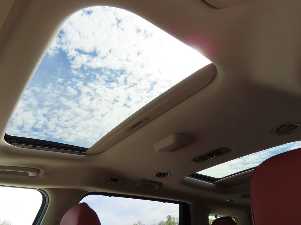New 2026 Kia Carnival SX FWD image 7
