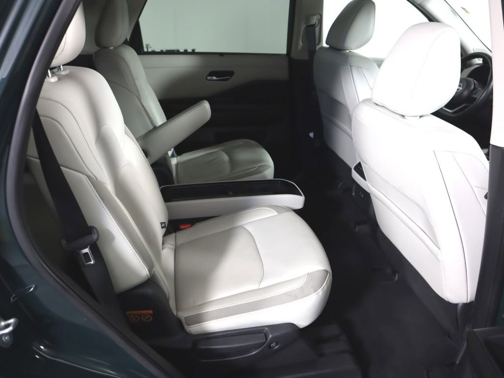Certified 2022 Nissan Pathfinder SL w/ SL Premium Package image 28