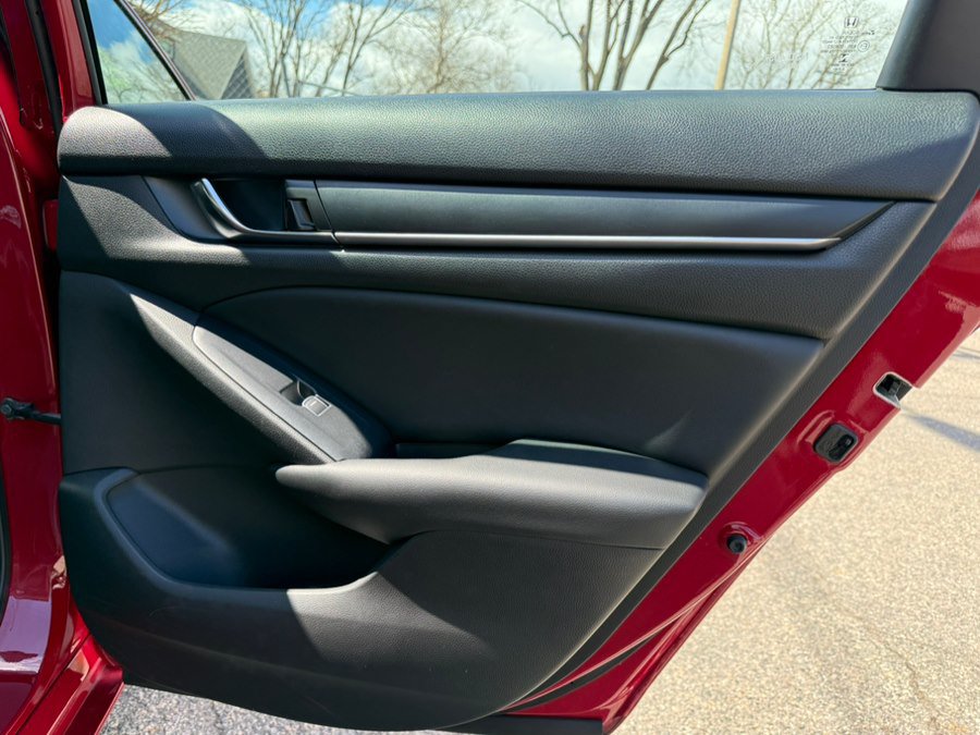 Used 2021 Honda Accord Sport image 25