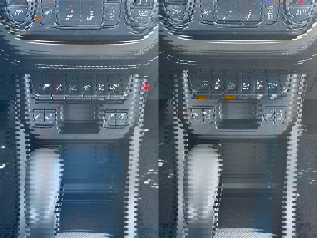 Certified 2022 GMC Canyon Denali image 11