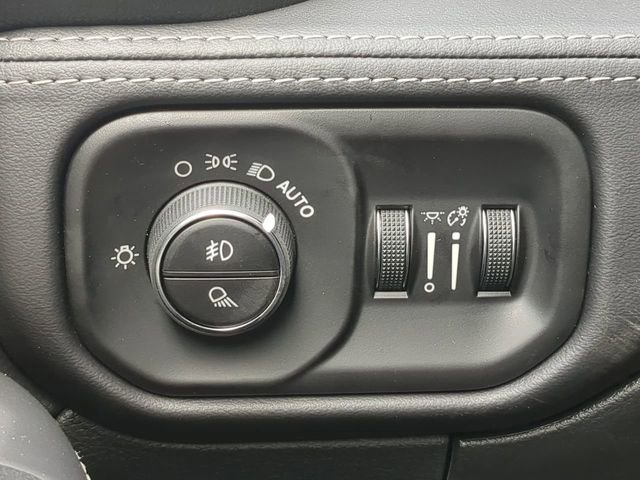 New 2026 RAM 3500 Limited image 30
