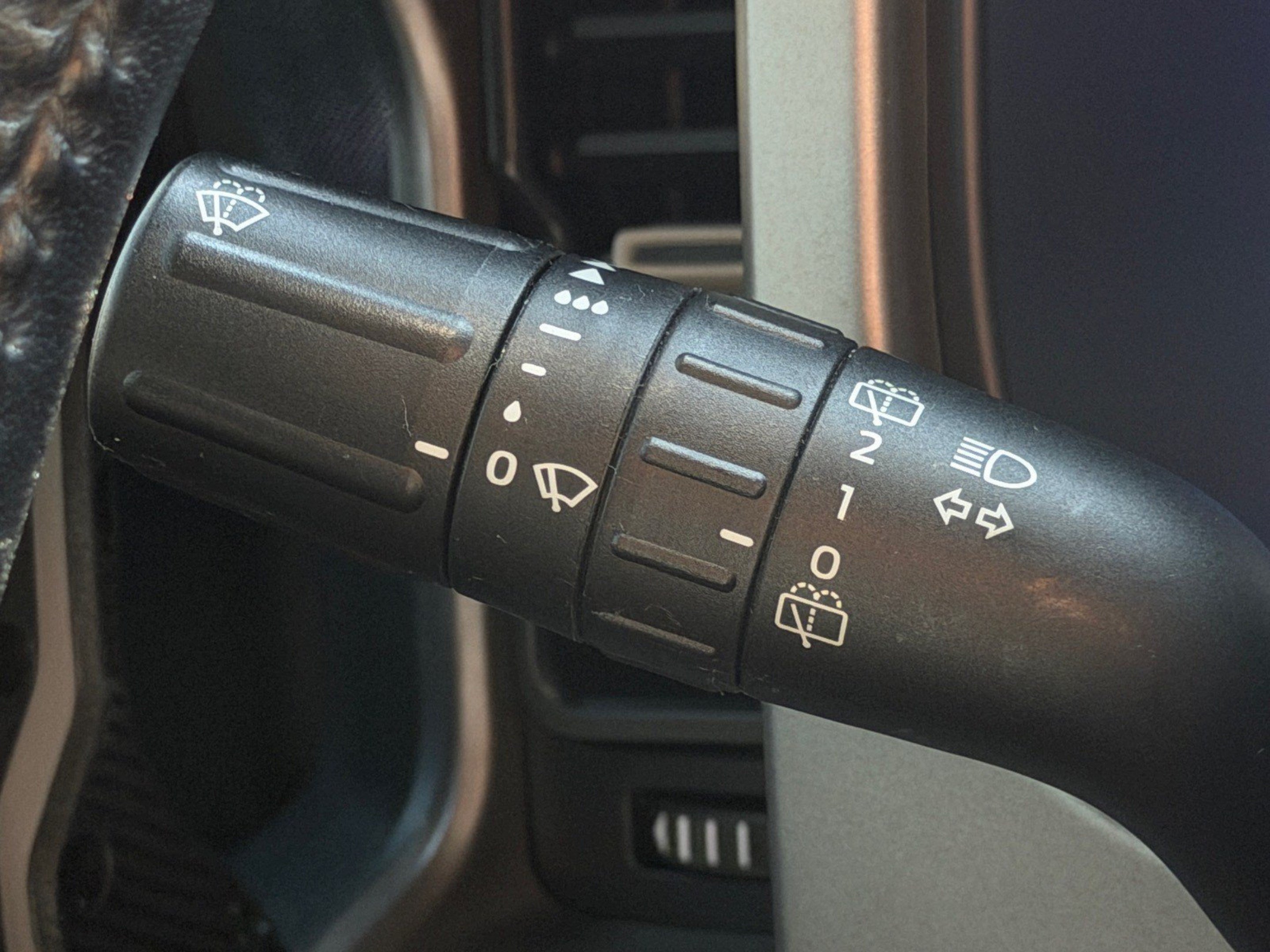 Used 2021 Ford Bronco First Edition AWD/4WD image 32