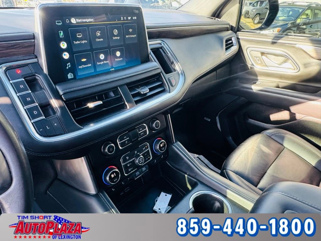 Used 2022 Chevrolet Suburban LT w/ Luxury Package image 36