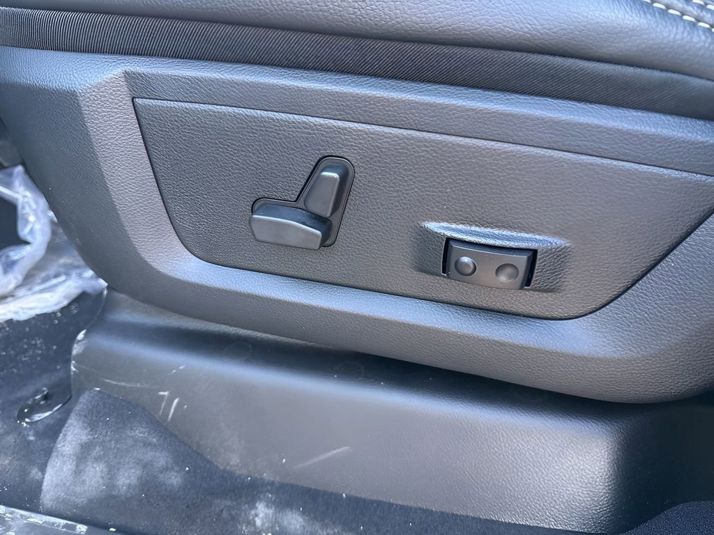 New 2026 RAM 3500 Laramie image 24