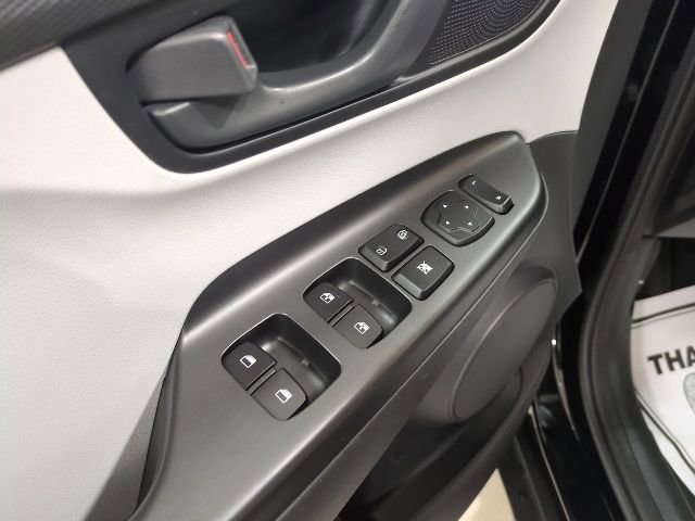 Used 2023 Hyundai Kona SEL image 17