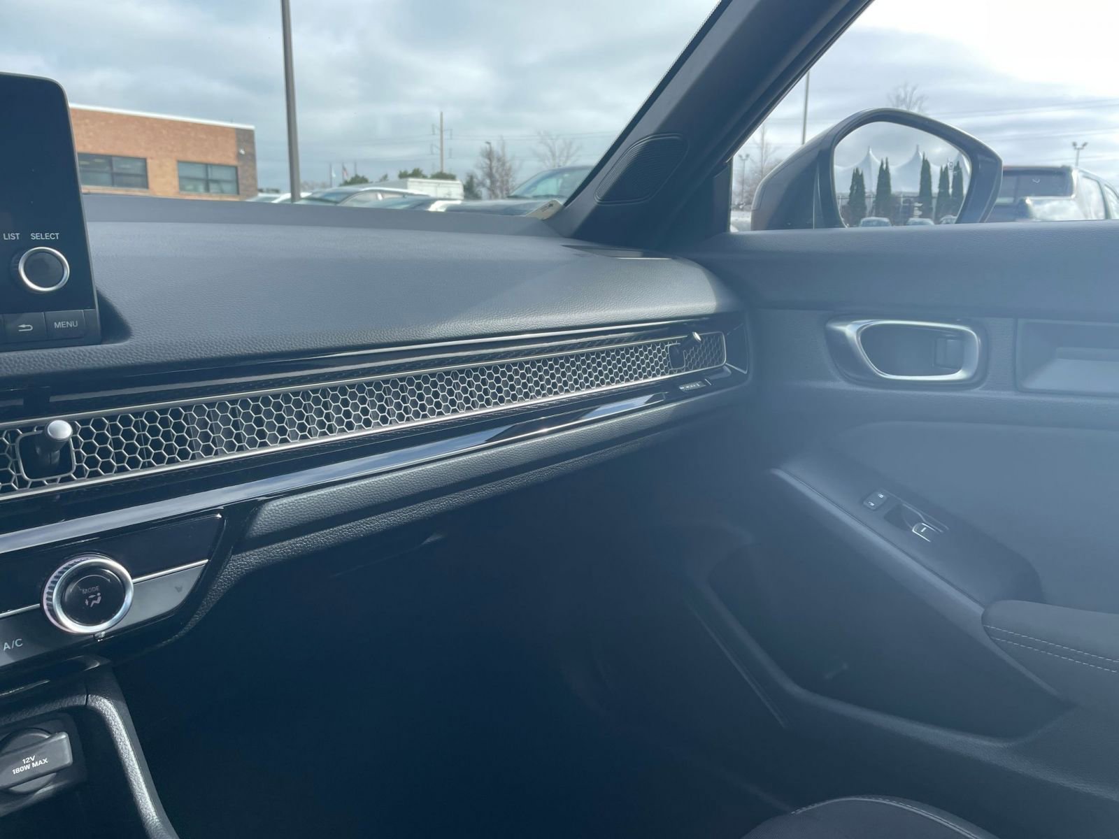 Used 2025 Honda Civic Sport image 34