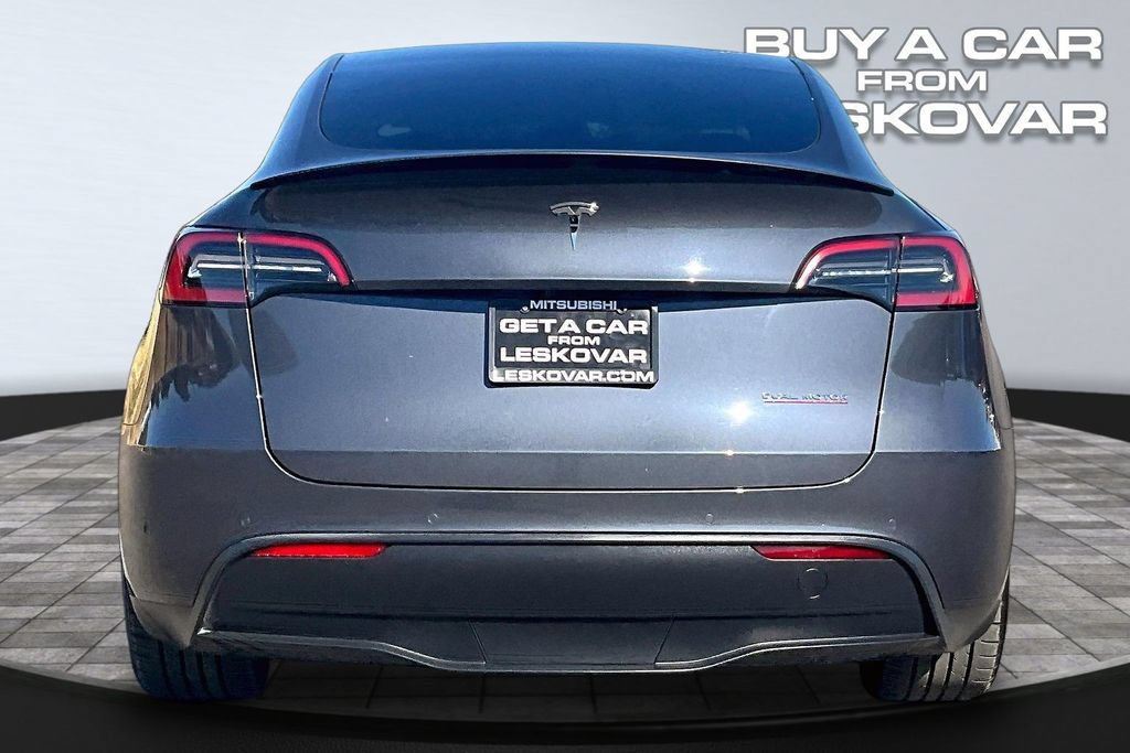 Used 2022 Tesla Model Y Performance AWD/4WD image 4