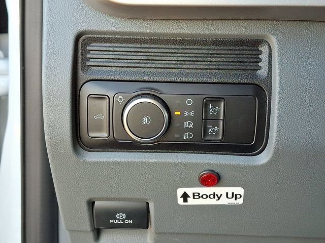 New 2026 Ford F550 4x4 Supercab Super Duty image 19