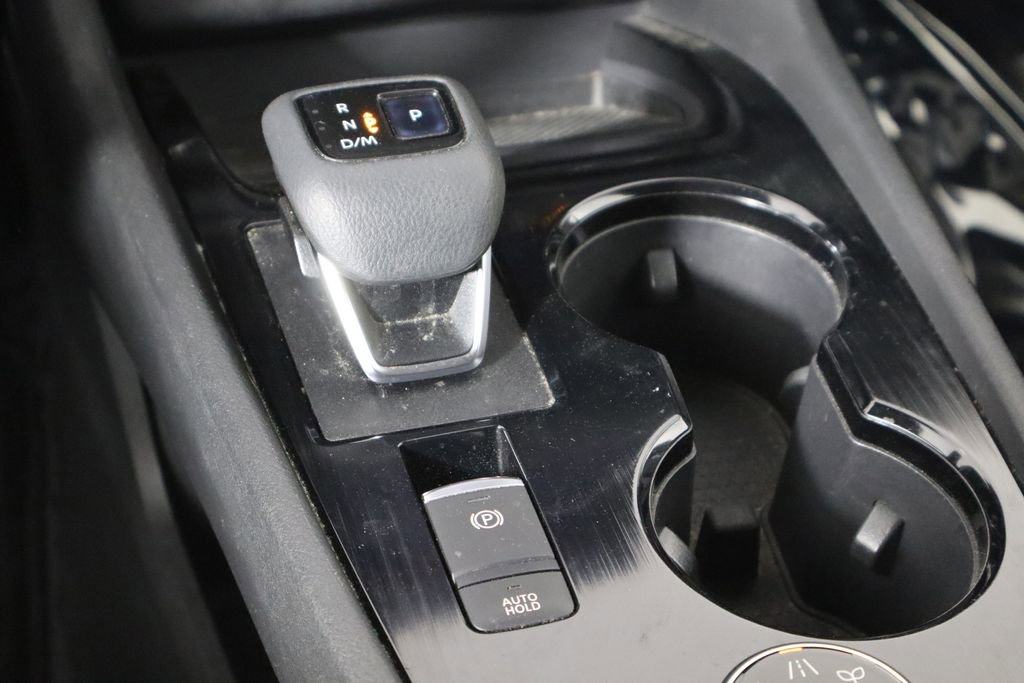 Used 2021 Nissan Rogue SV image 13