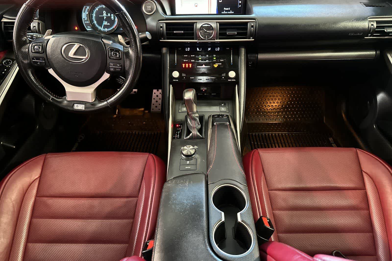 Used 2017 Lexus IS 350 F Sport w/ F Sport Package RWD image 4