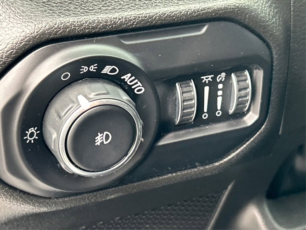 Certified 2022 Jeep Wrangler Unlimited Sport image 35