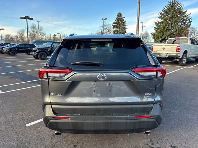 Used 2025 Toyota RAV4 XLE image 33