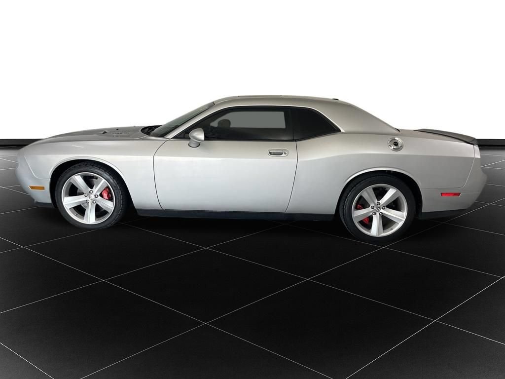 Used 2009 Dodge Challenger SRT8 w/ SRT Option Group II RWD image 2