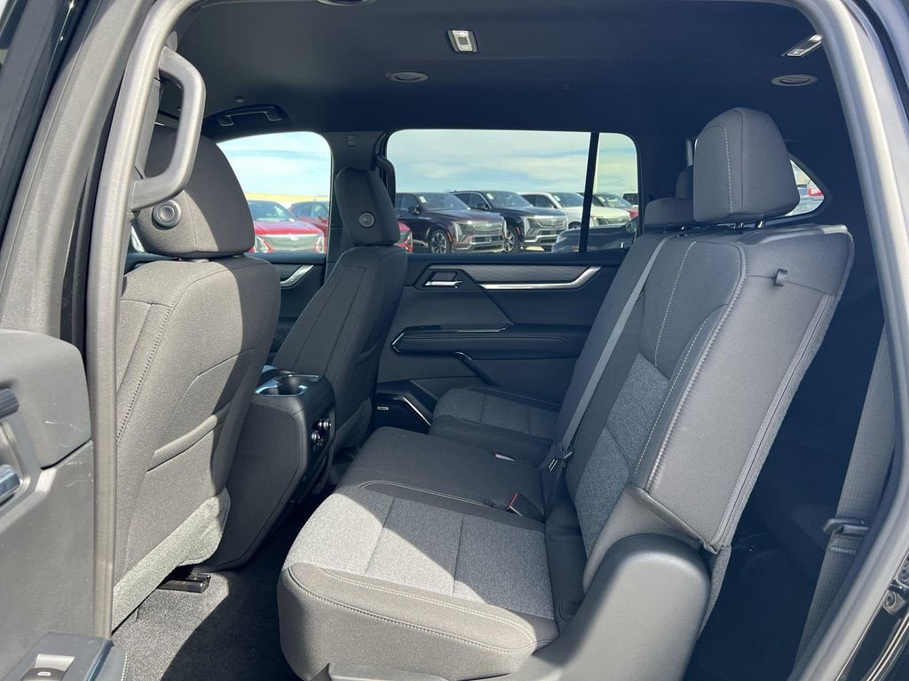 New 2026 GMC Acadia Elevation image 25