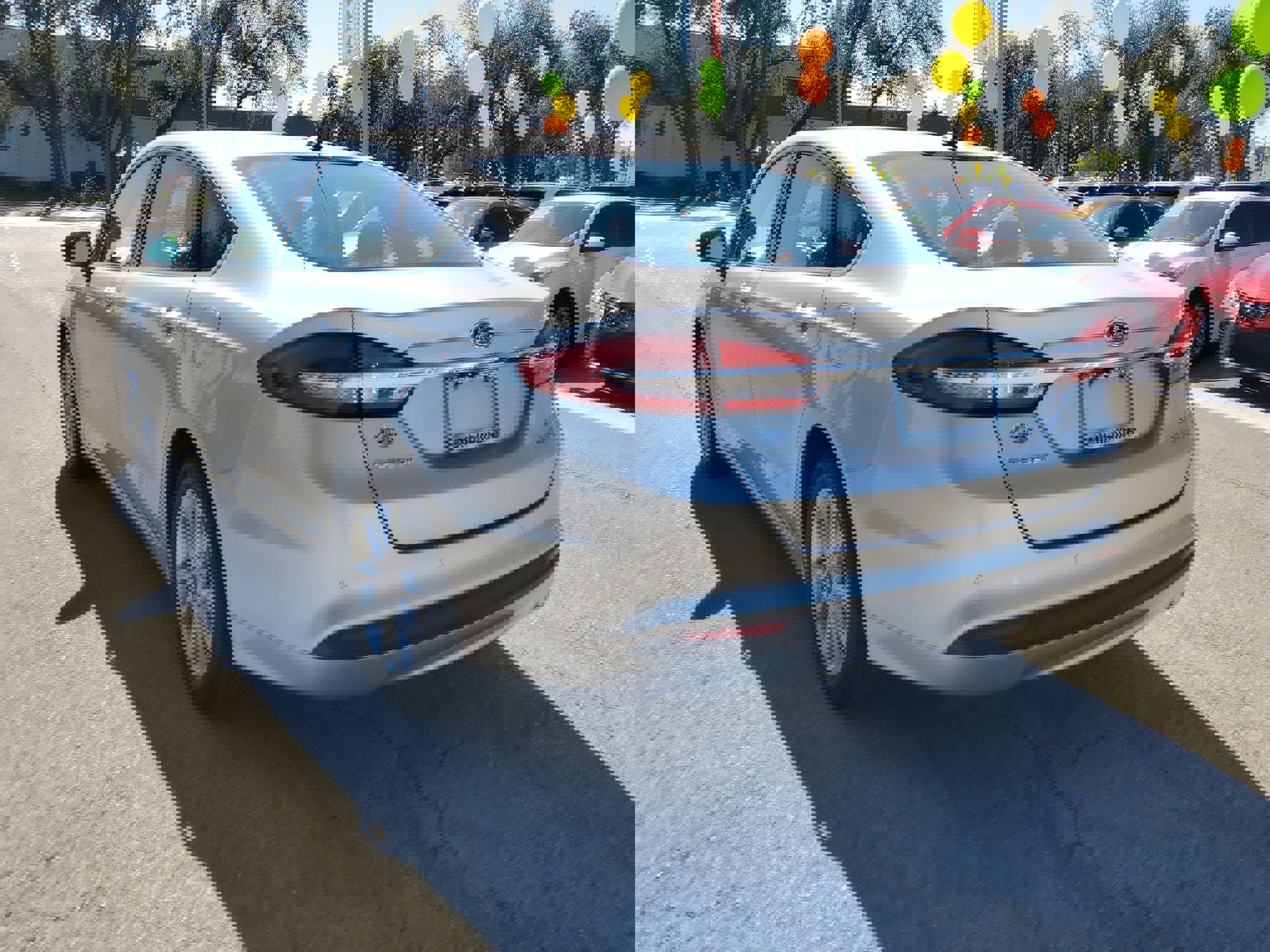 Used 2017 Ford Fusion SE image 7