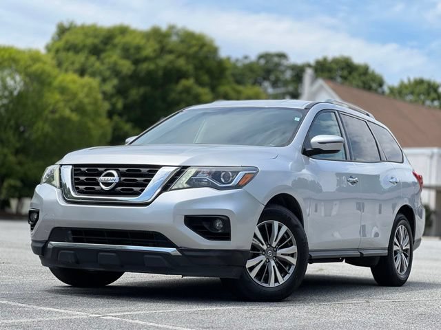 Used 2019 Nissan Pathfinder SV