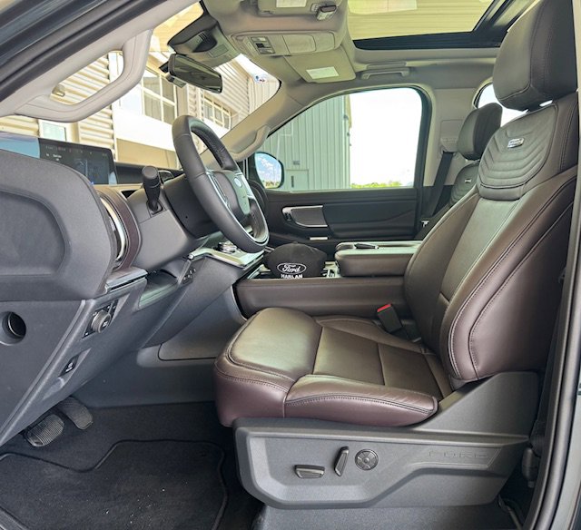 New 2025 Ford Expedition Max Platinum w/ Platinum Ultimate Package image 5