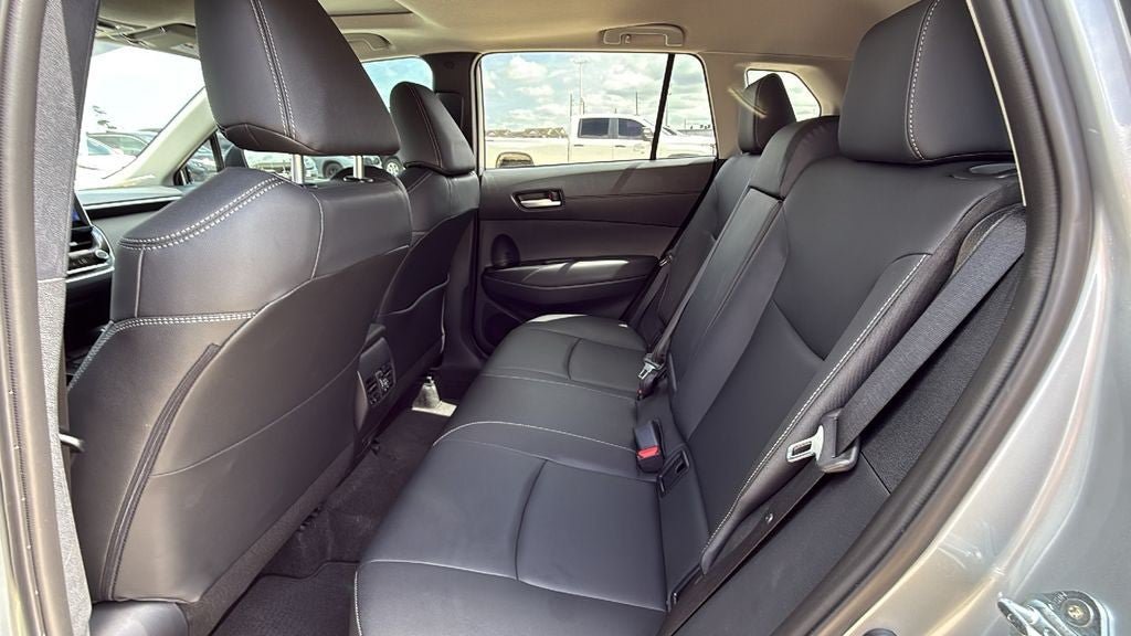 New 2026 Toyota Corolla Cross XLE w/ Convenience Package FWD image 17