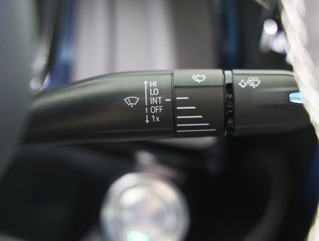 Used 2024 Chevrolet Corvette Stingray Coupe w/ Z51 Performance Package image 20