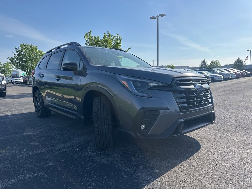 Used 2023 Subaru Ascent Onyx Edition AWD/4WD image 13