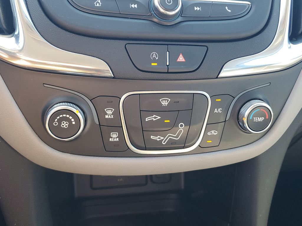 Used 2023 Chevrolet Equinox LS image 20