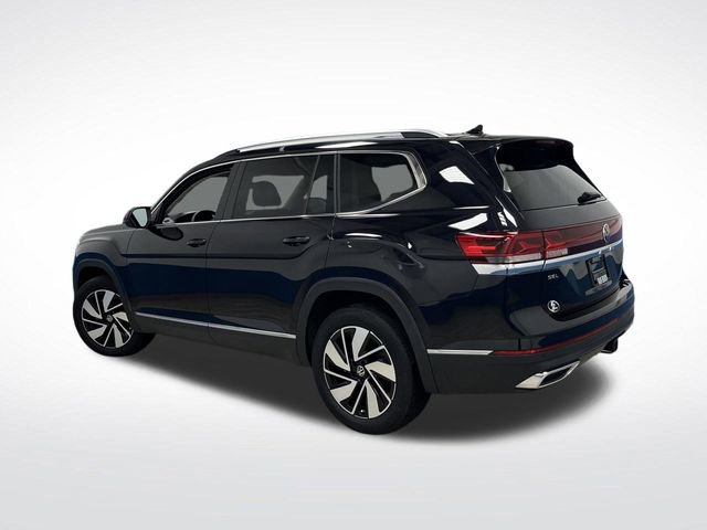 Used 2024 Volkswagen Atlas SEL image 3