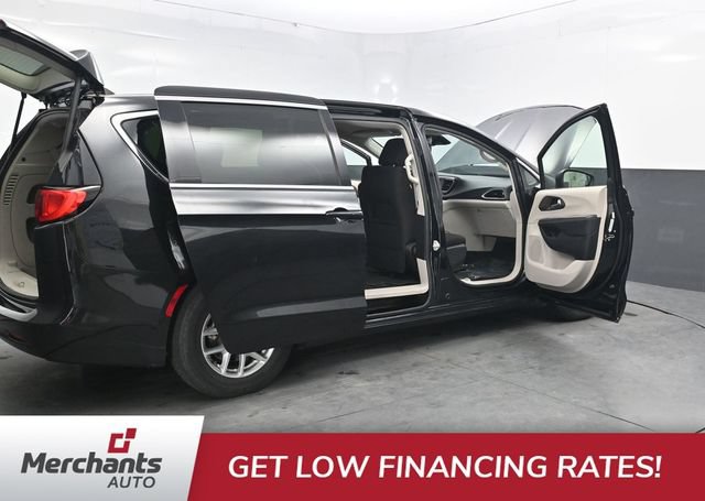 Used 2023 Chrysler Voyager LX FWD image 49
