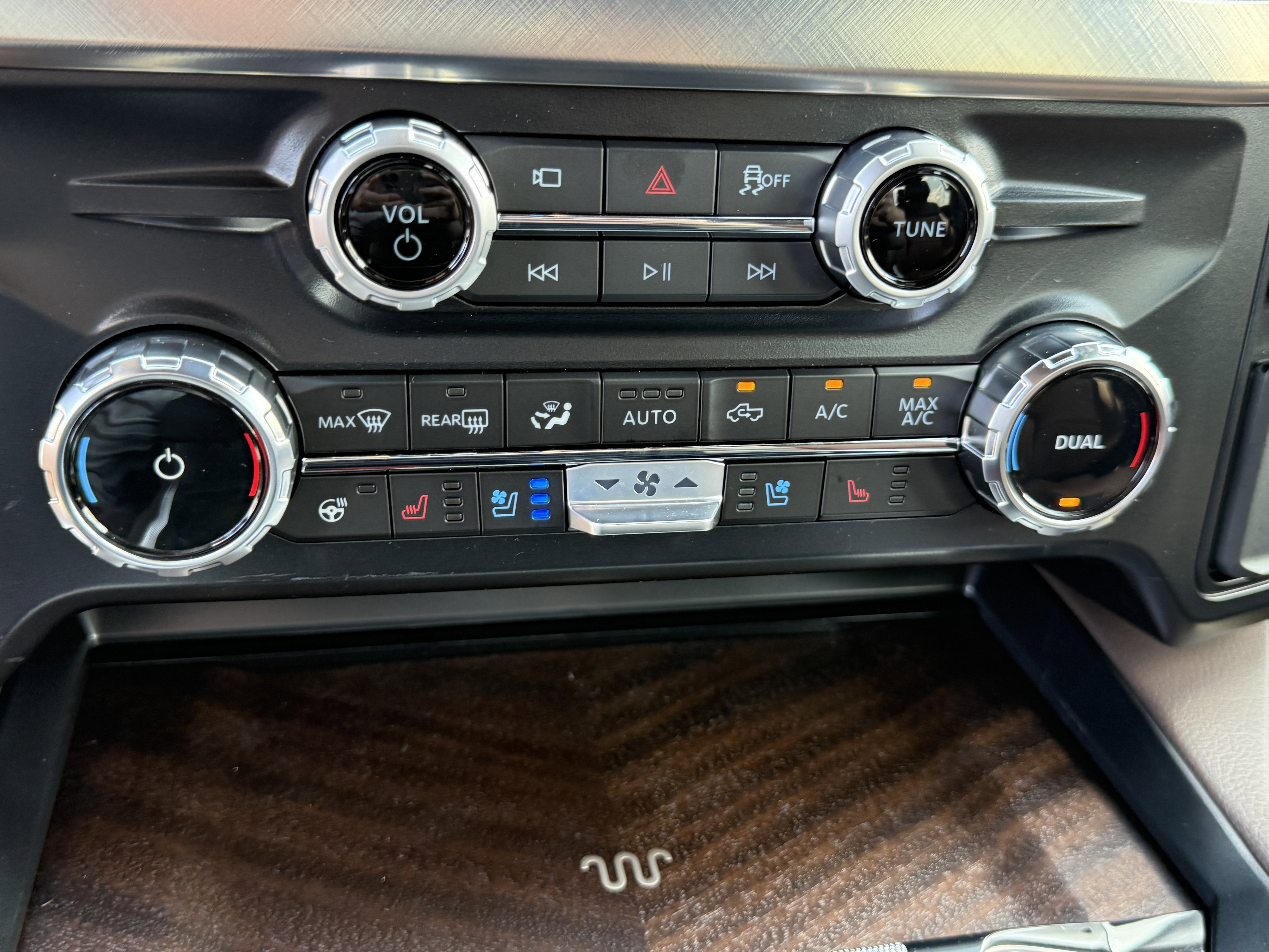 New 2026 Ford F350 King Ranch image 24