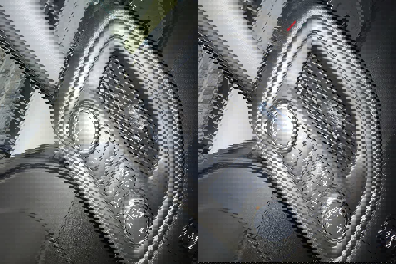 Used 2024 Chevrolet Silverado 2500 Custom w/ Custom Convenience Package image 16