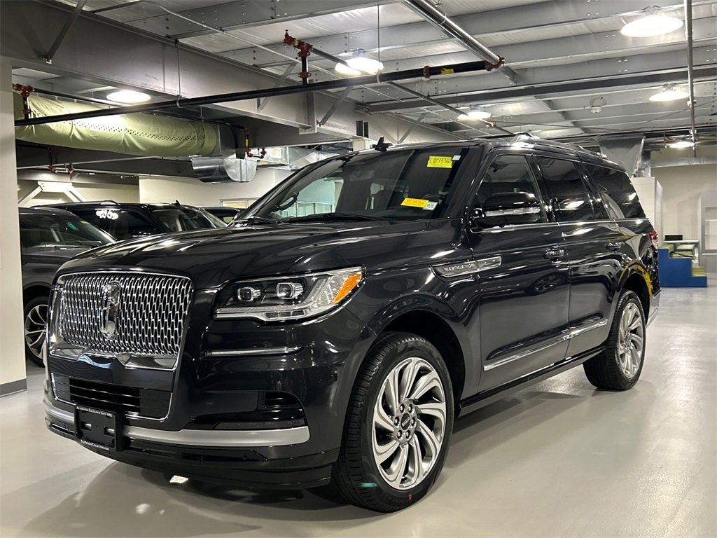 Certified 2022 Lincoln Navigator Reserve image 5