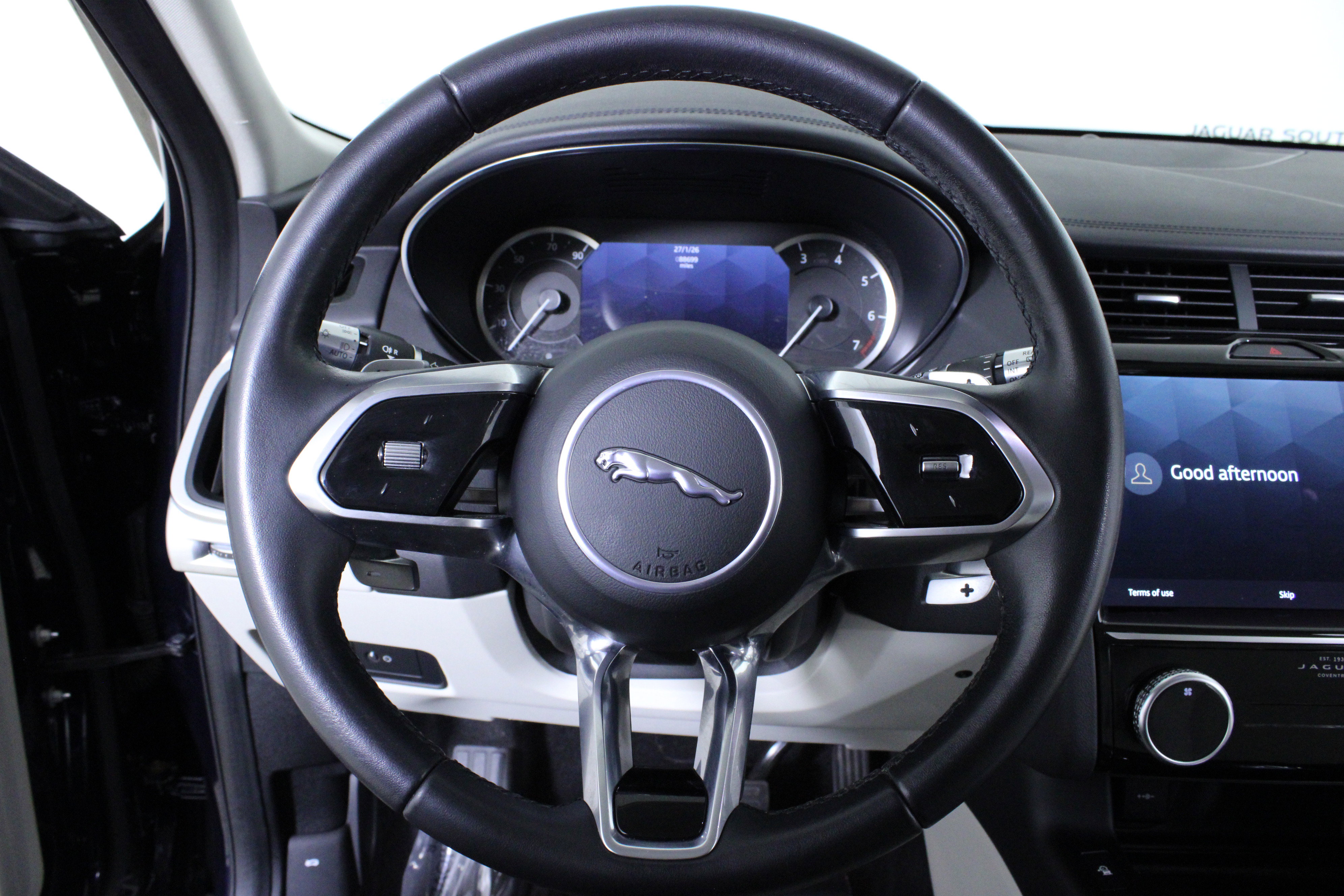 Used 2022 Jaguar E-PACE image 20