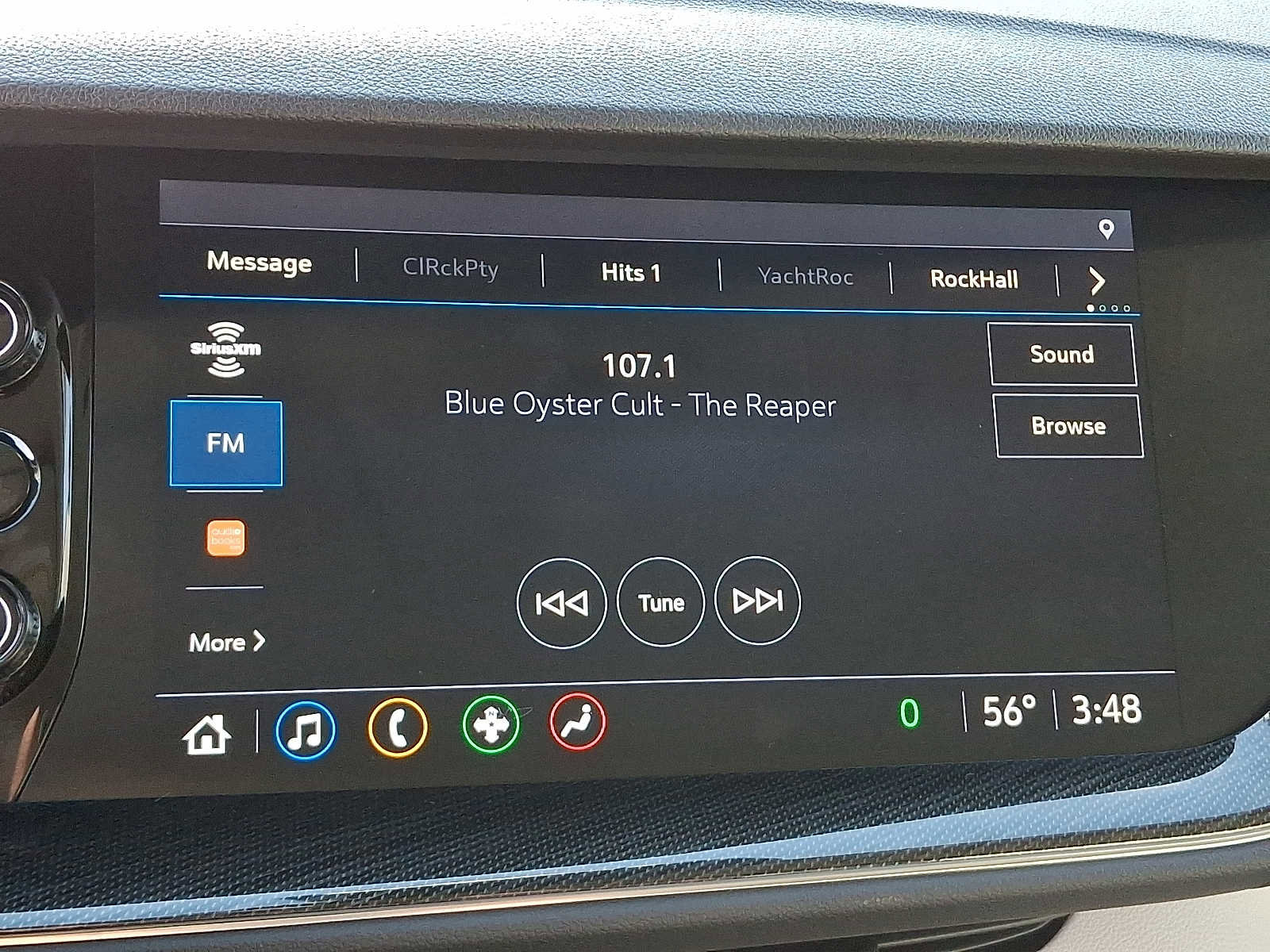 Used 2021 Buick Envision Essence image 17