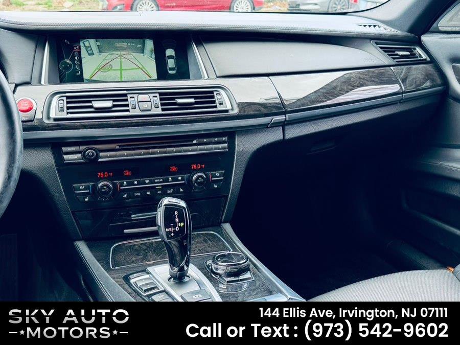 Used 2014 BMW 750Li xDrive AWD/4WD image 13