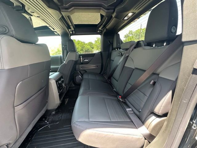 New 2025 GMC Hummer EV 2X image 25