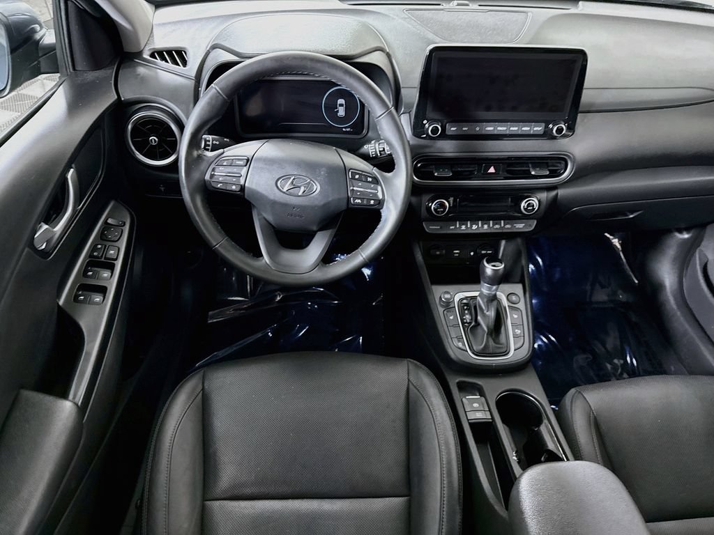 Used 2022 Hyundai Kona Limited AWD/4WD image 3