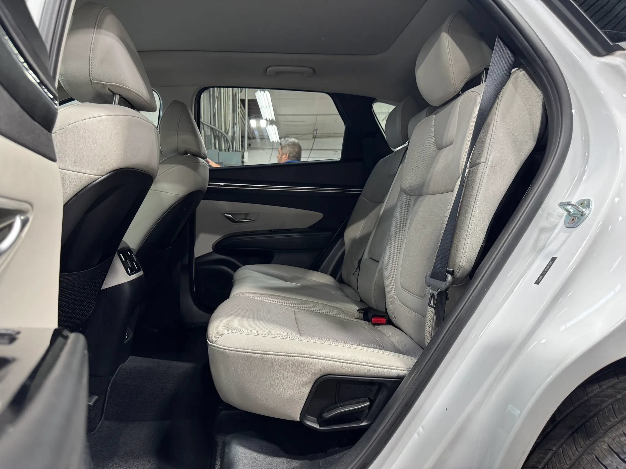 Used 2022 Hyundai Tucson Limited AWD/4WD image 20
