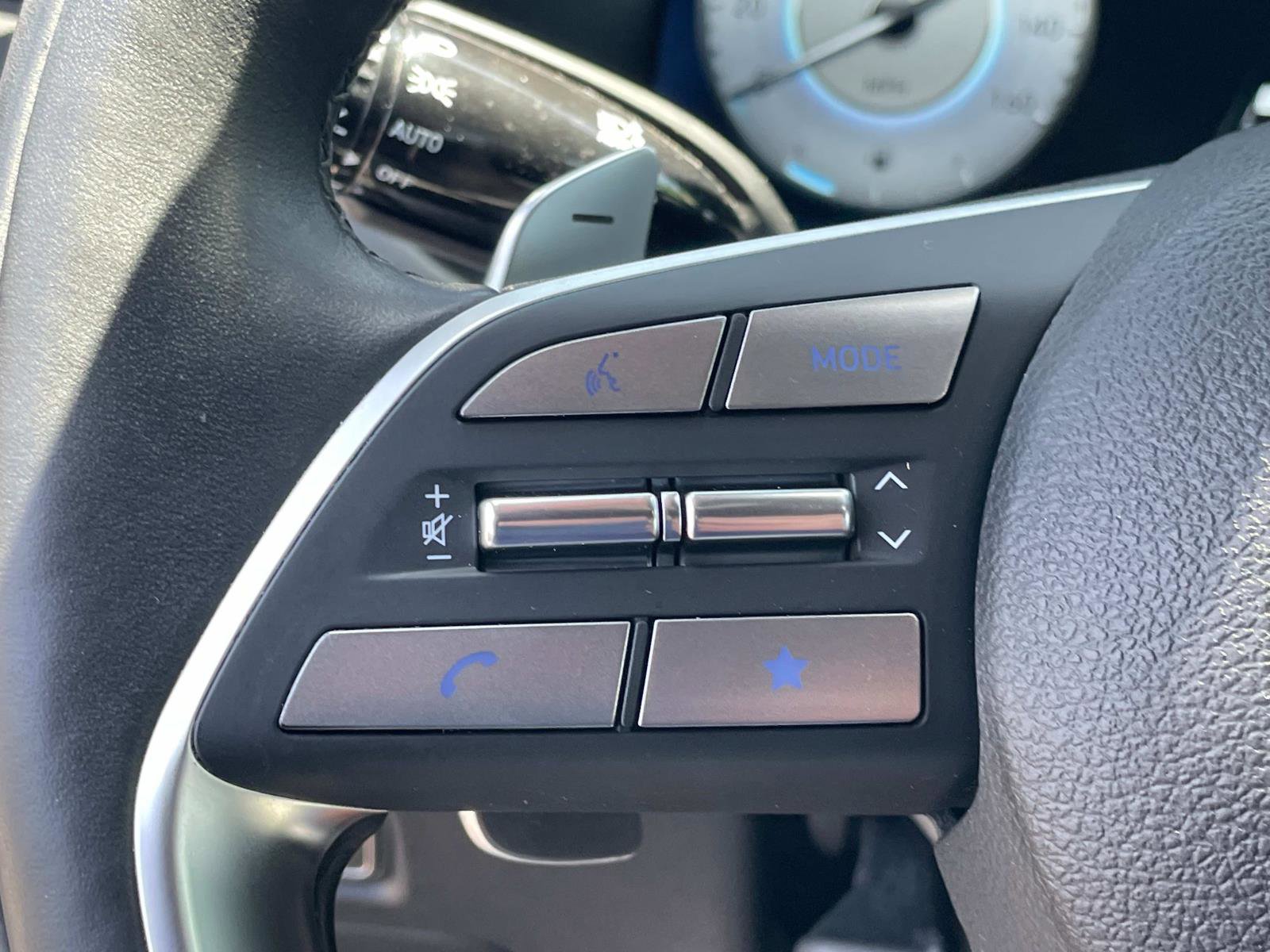 Used 2025 Hyundai Palisade Calligraphy image 8