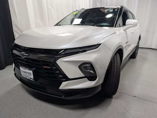 Certified 2024 Chevrolet Blazer RS w/ Driver Confidence II Package AWD/4WD image 8