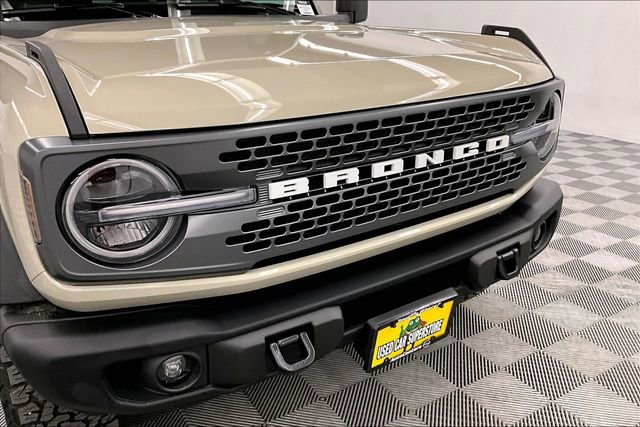 Used 2025 Ford Bronco Badlands image 29