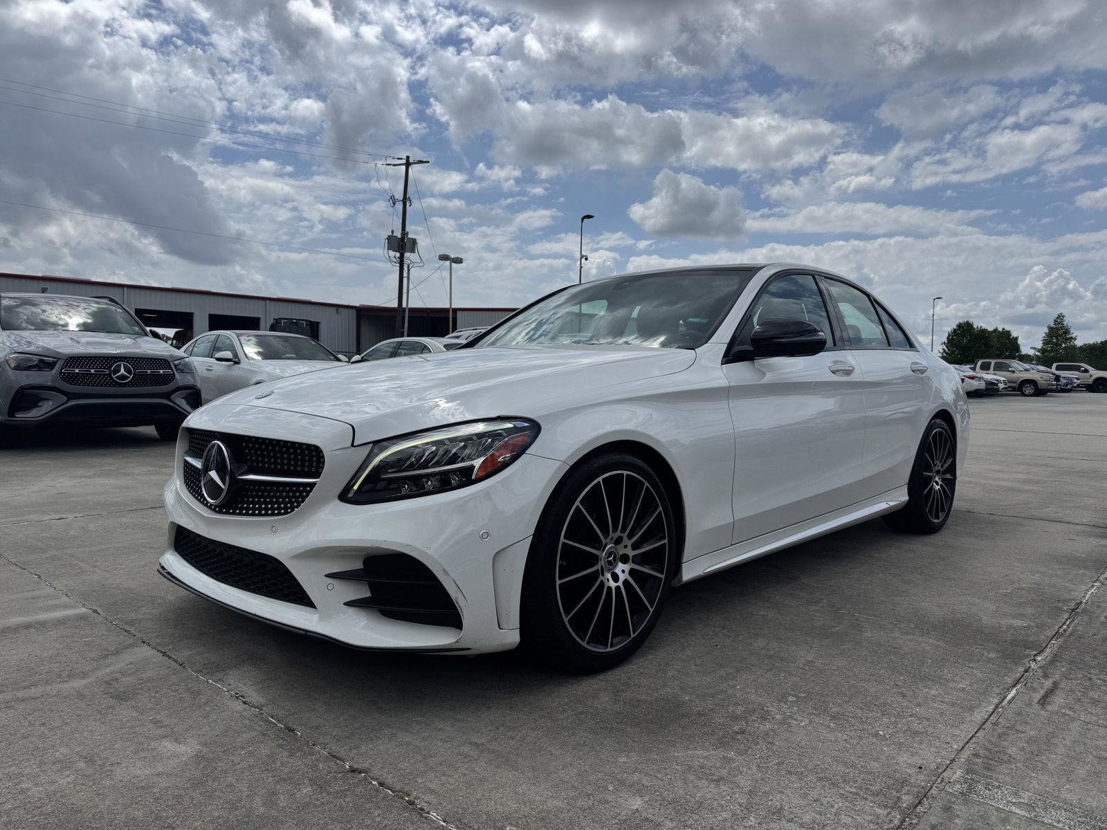 Used 2020 Mercedes-Benz C 300 Sedan image 3