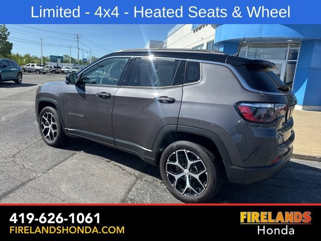 Used 2024 Jeep Compass Limited AWD/4WD image 3