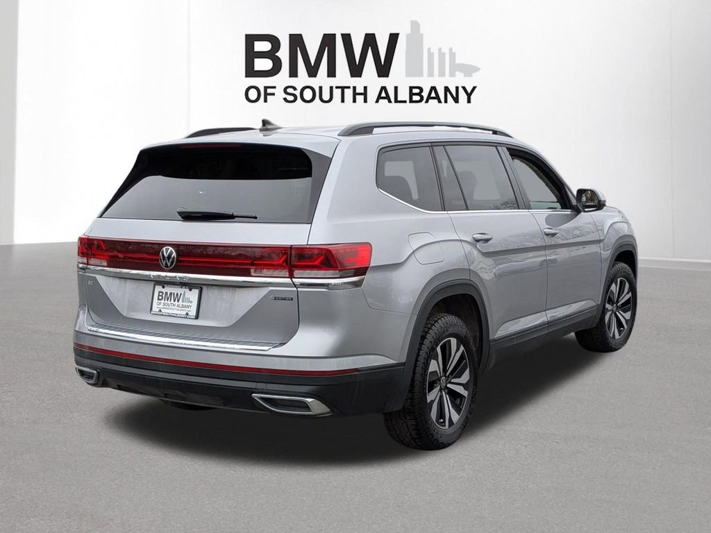 Used 2024 Volkswagen Atlas SE image 5
