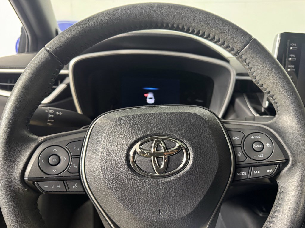 Used 2022 Toyota Corolla XSE image 21