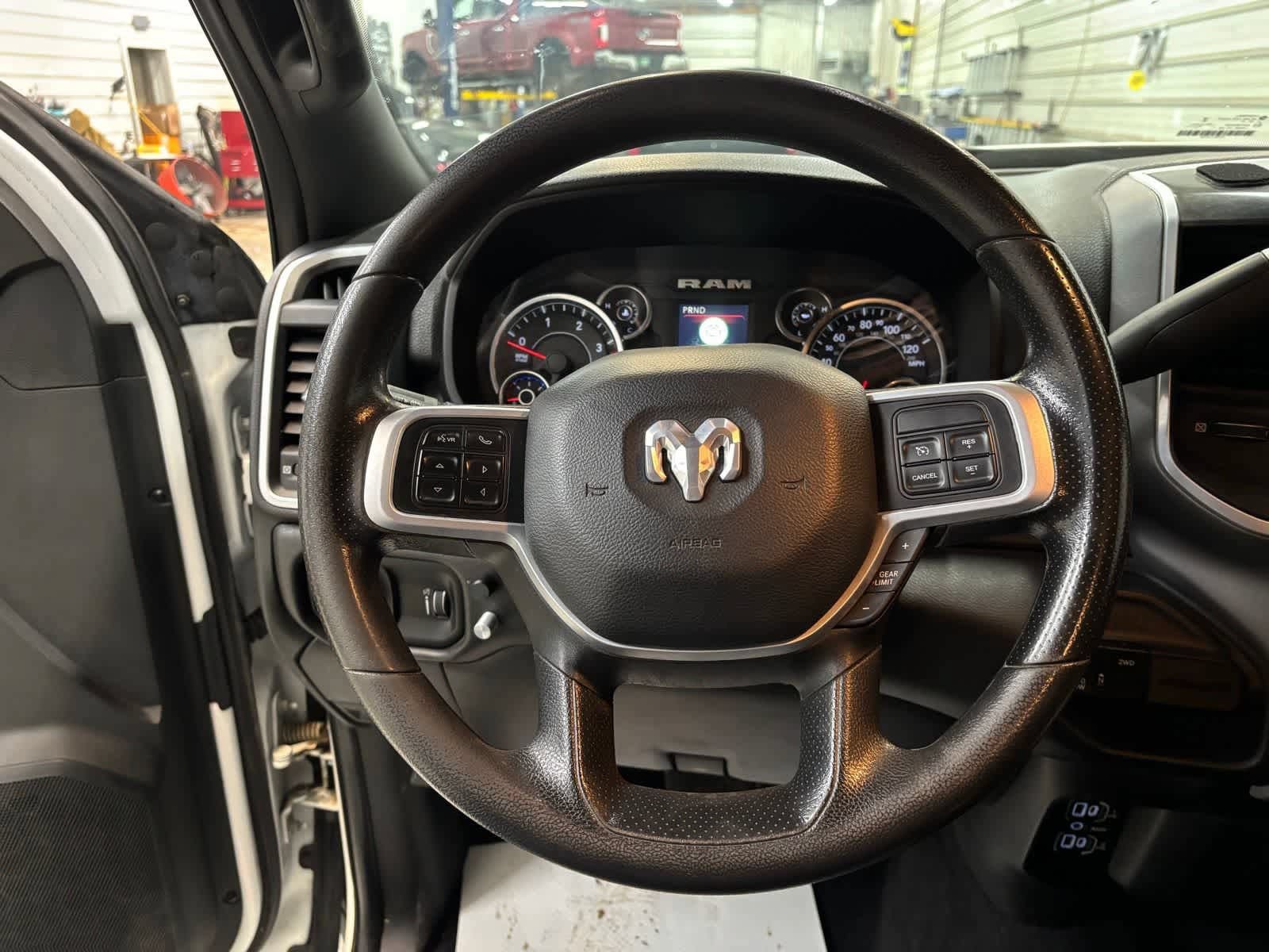 Used 2022 RAM 2500 Big Horn AWD/4WD image 13