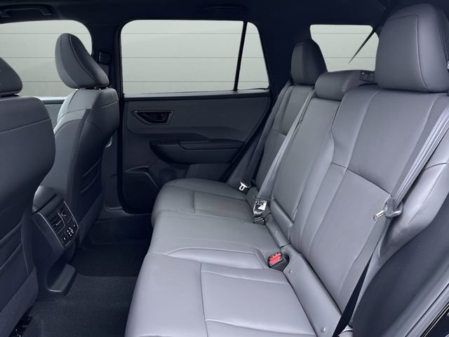 Used 2026 Subaru Outback Limited AWD/4WD image 29