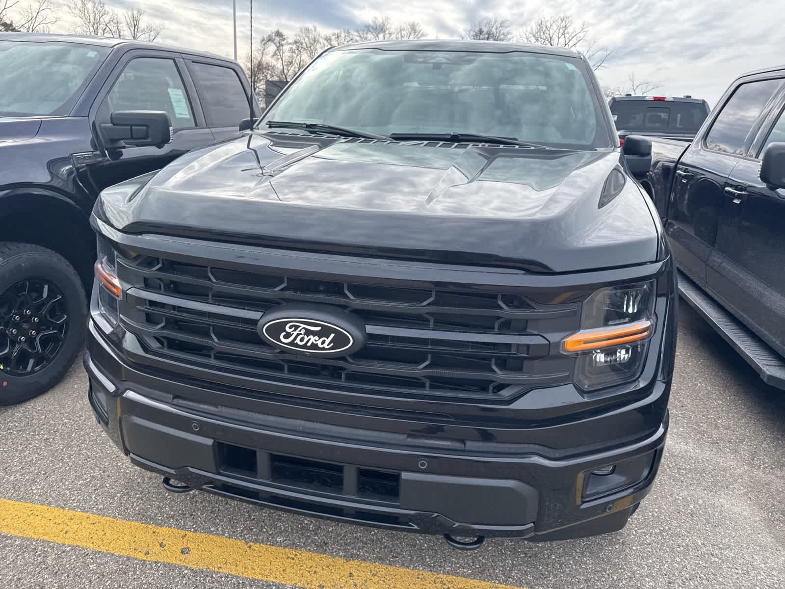 New 2026 Ford F150 XLT w/ Equipment Group 302A MID image 4