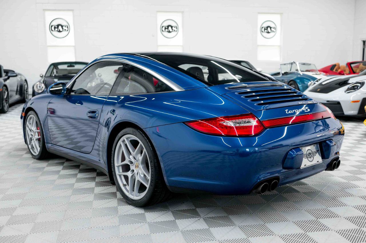 Used 2012 Porsche 911 Targa 4S AWD/4WD image 10