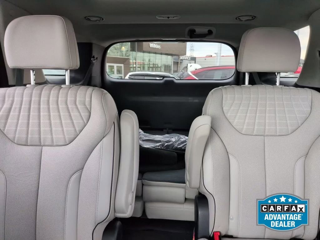 Used 2023 Hyundai Palisade Limited AWD/4WD image 22