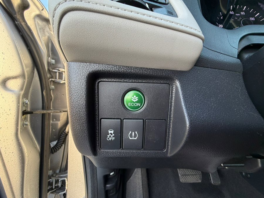 Used 2019 Honda HR-V LX image 12